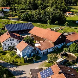Ferienbauernhof Rosenberger Apartment